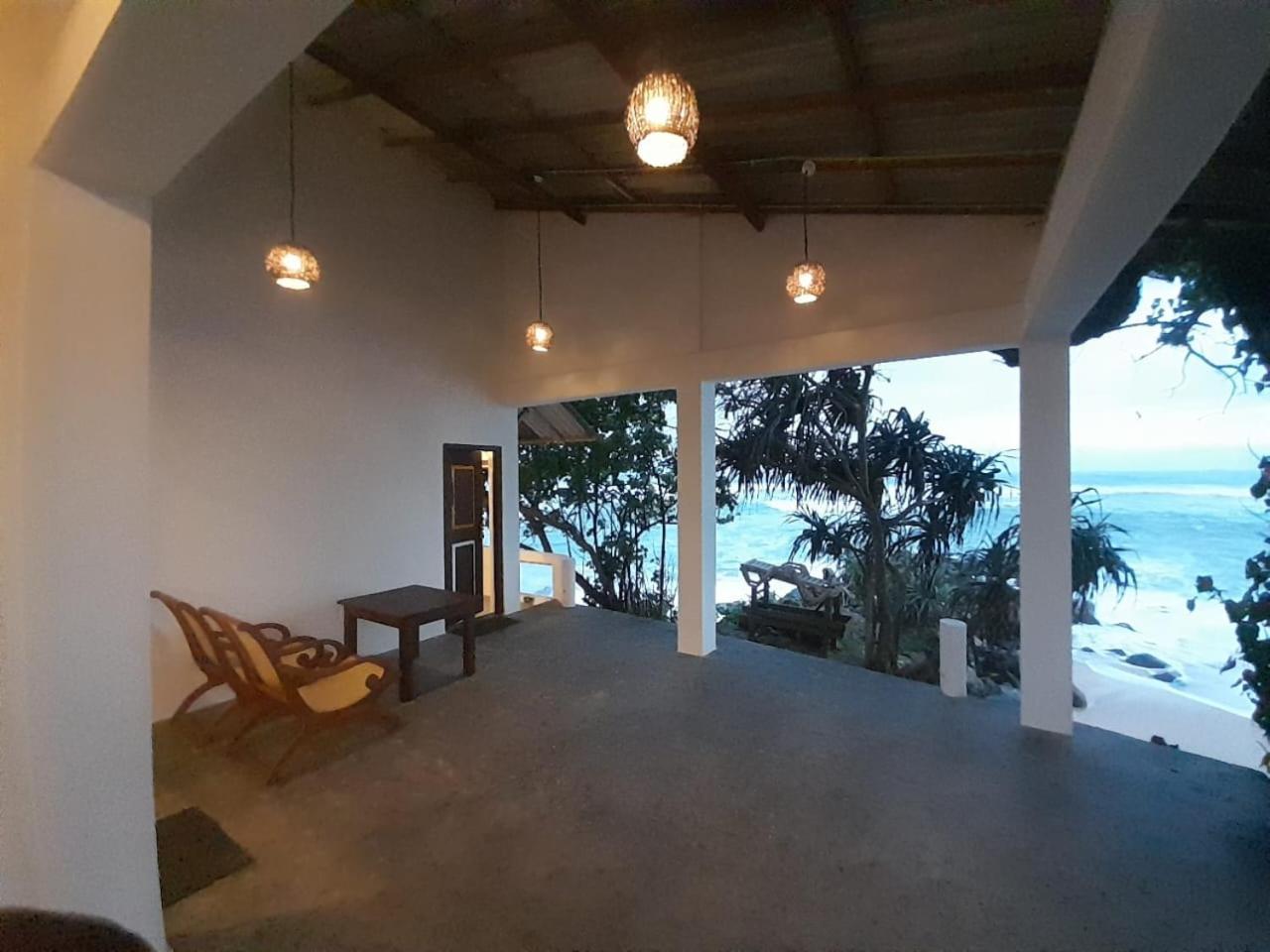 Sooriya Villa 陶尔佩 客房 照片