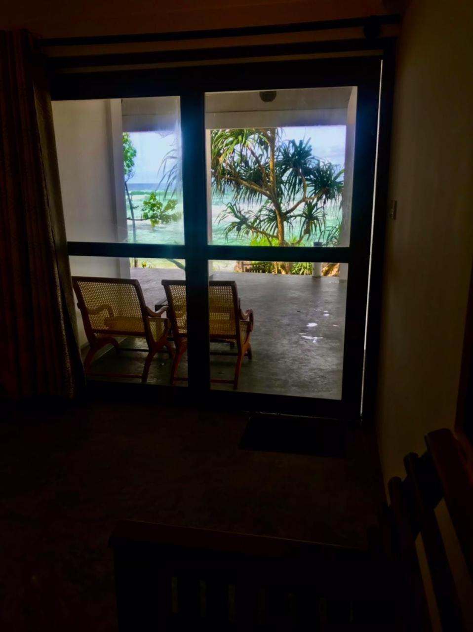 Sooriya Villa 陶尔佩 外观 照片